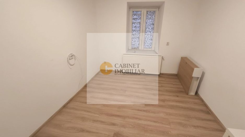 Calea Victoriei I Garsoniera in vila  I P+2 I Vedere stradala - Poză 2