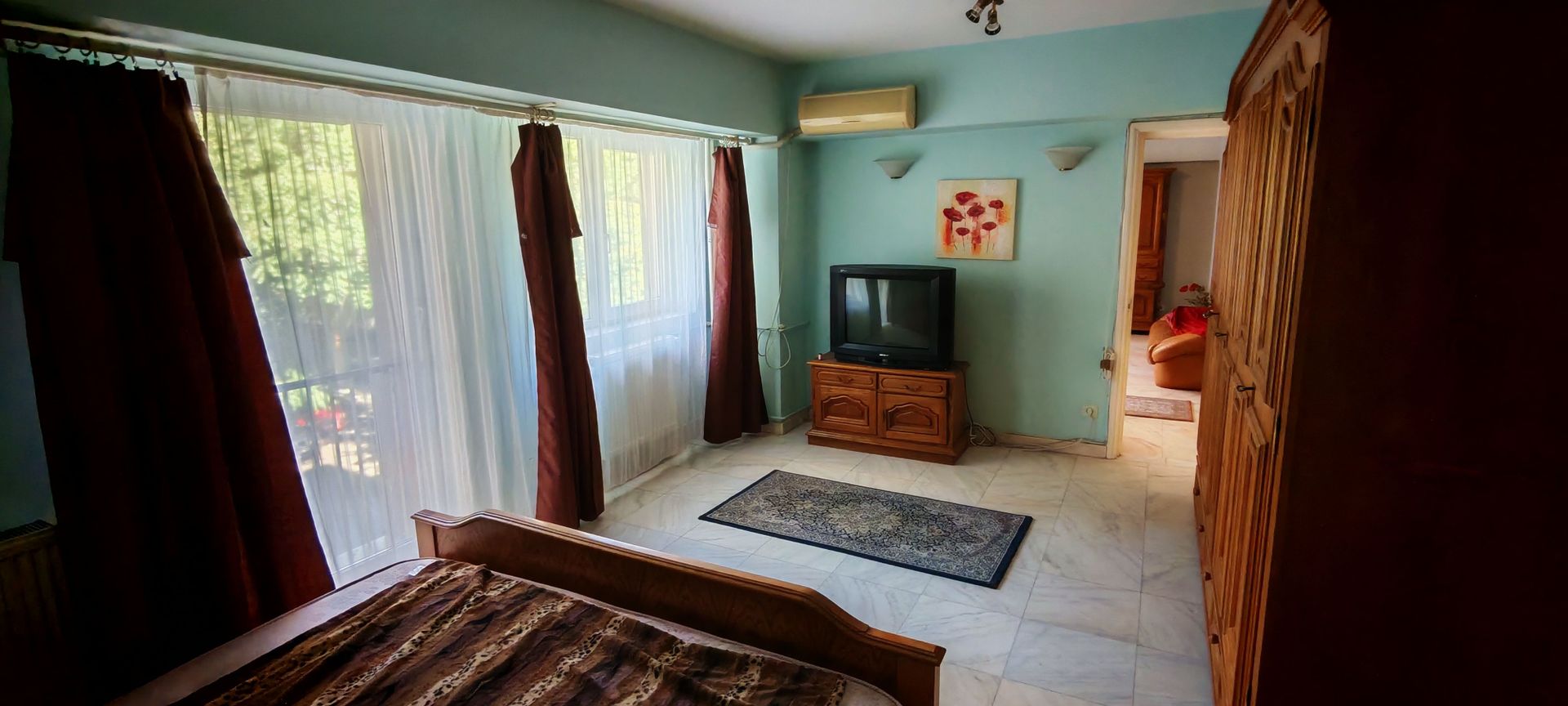 Apartament decomandat 3 camere |  Universitate – Scoala De Arhitectura - Poză 2