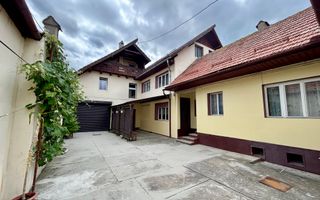 Pensiune cu potențial deosebit, vedere spectaculoasă spre Piatra Craiului - Poză 4