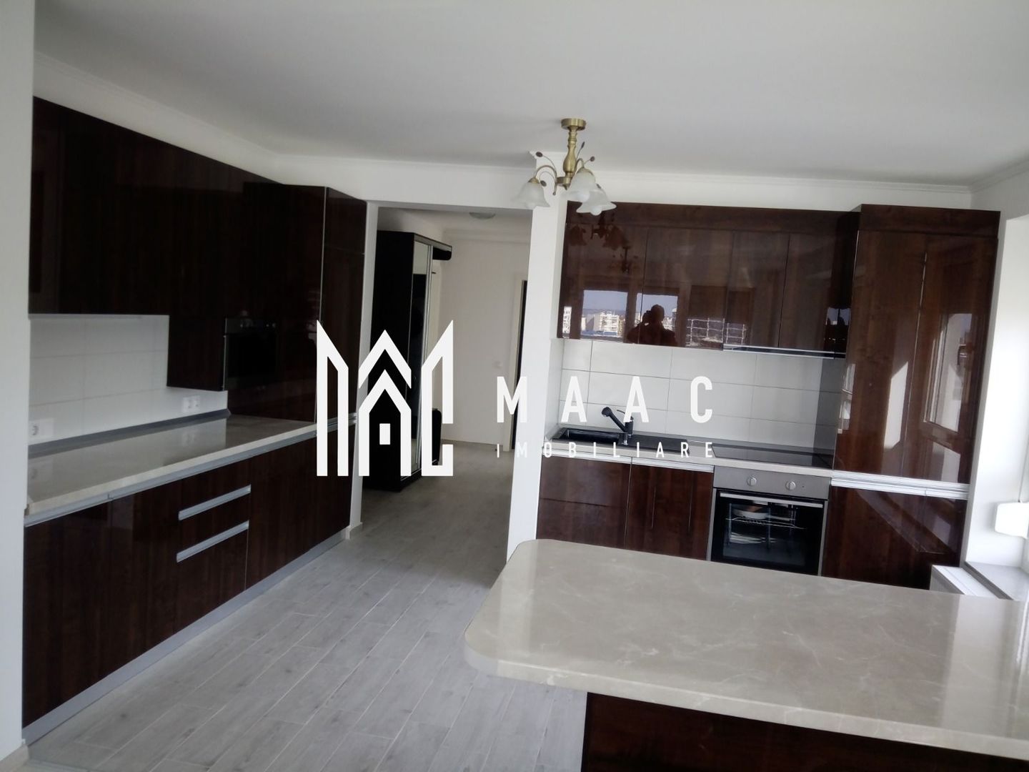 Penthouse 3 camere de închiriat | Șelimbăr | terasă 37 mp - Poză 1