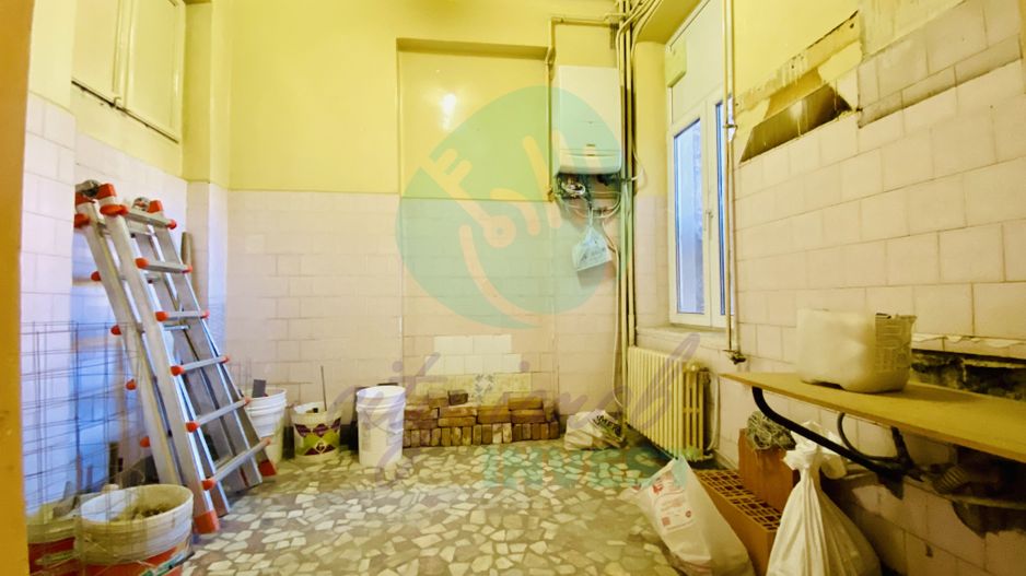 Armeneasca - Apartament spatios cu 4 camere - Poză 8