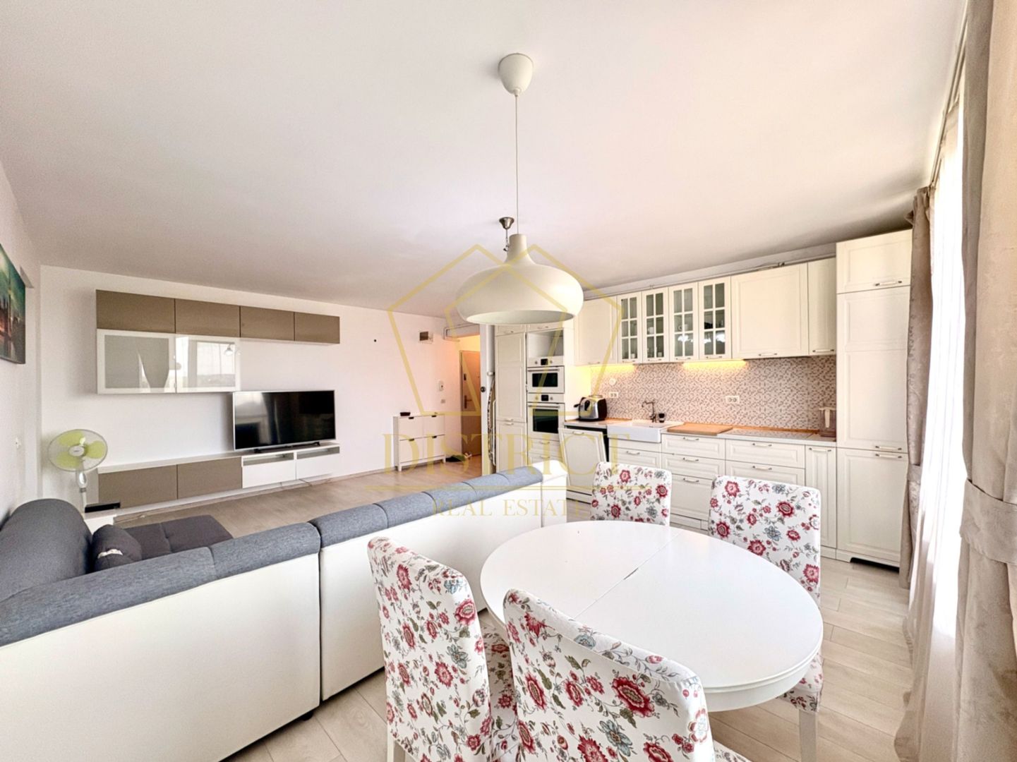 Apartament cu 3 camere, mobilat și utilat | Giroc | Eso - Poză 1