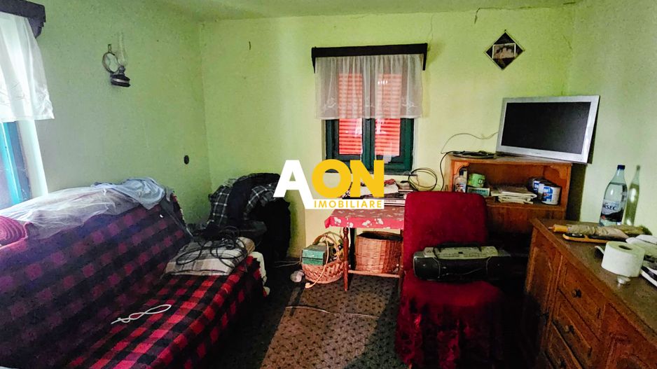 Casă batranească, 3 camere, 2200 mp teren, sat Bucerdea Grânoasă - Poză 12