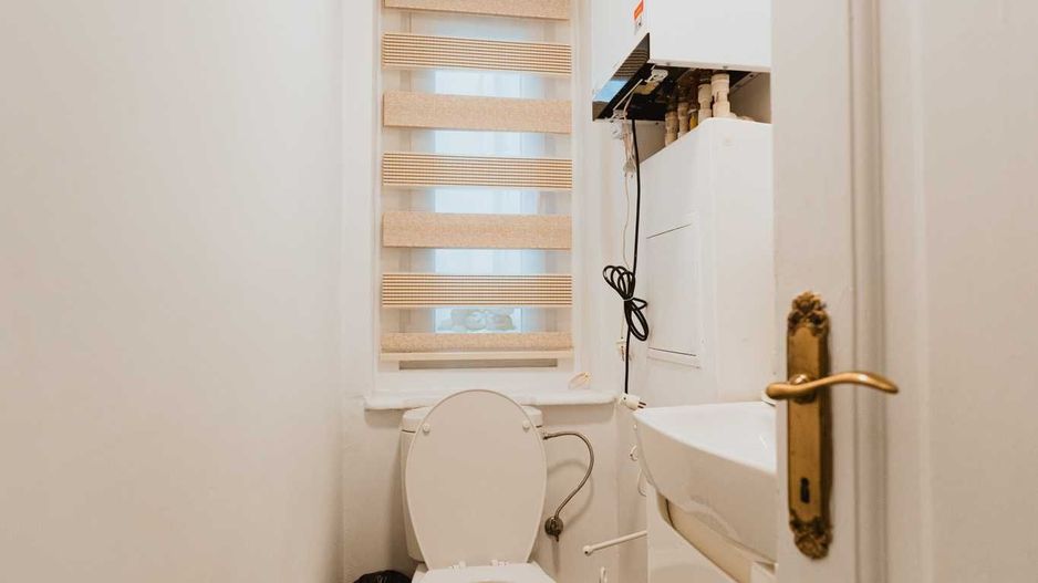 Apartament - clasic - Calea Victoriei 3+1 camere - Poză 8