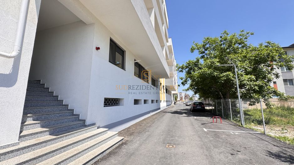 Apartament 2 camere mobilat, prima inchiriere, parcare subterana. - Poză 2
