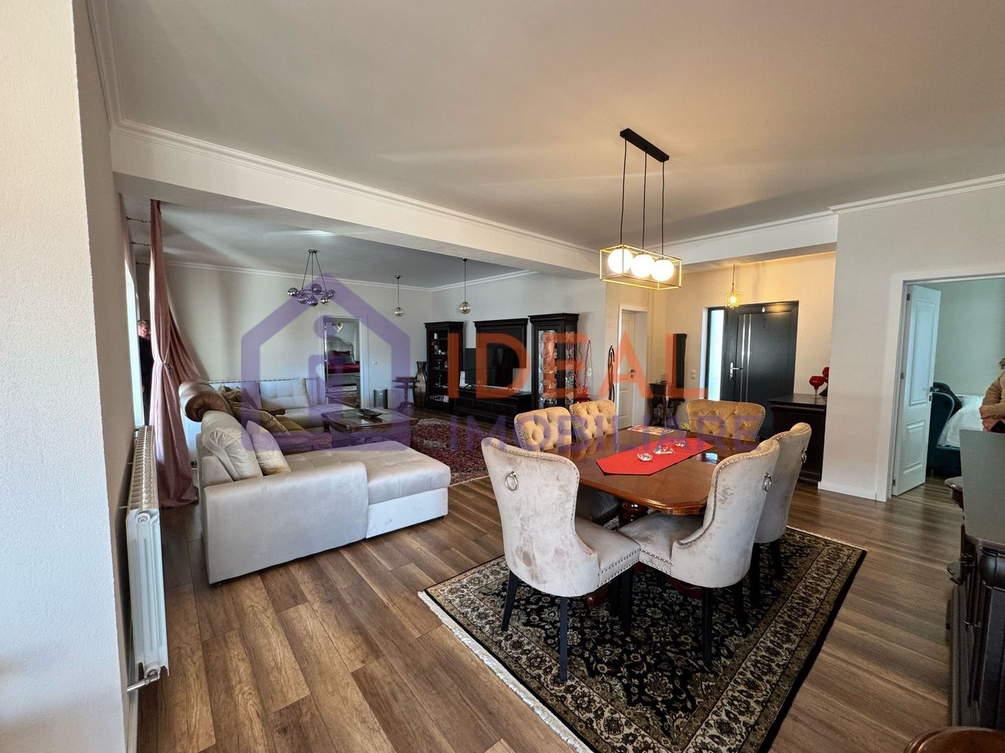 Casă modernă de vânzare în Tocile, Sibiu – 240 mpu si 600 mp de teren - Poză 1