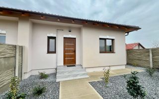 Duplex deosebit cu 3 camere despărțit prin baie | Albina - Poză 10