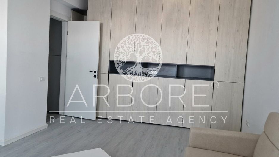 Apartament de lux cu terasa, complet utilat - Poză 2