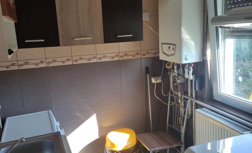 Vând apartament 2 camere (mobilat/utilat) Tecuci - Poză 7