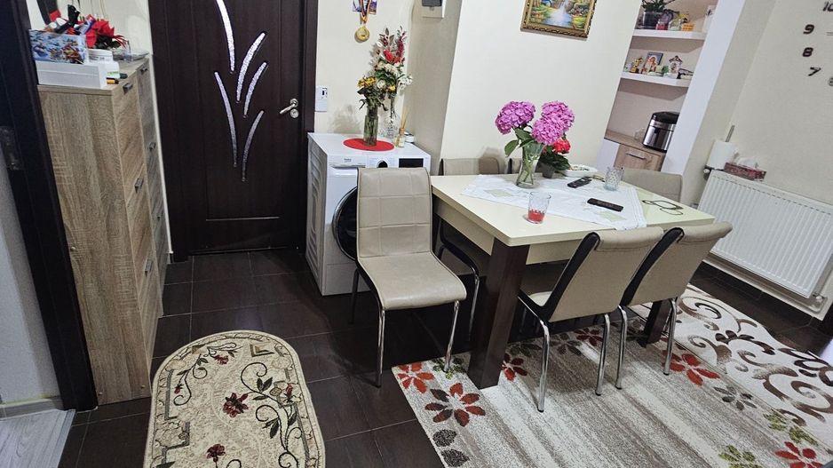 Vând apartament 2 camere decomandat - Poză 7
