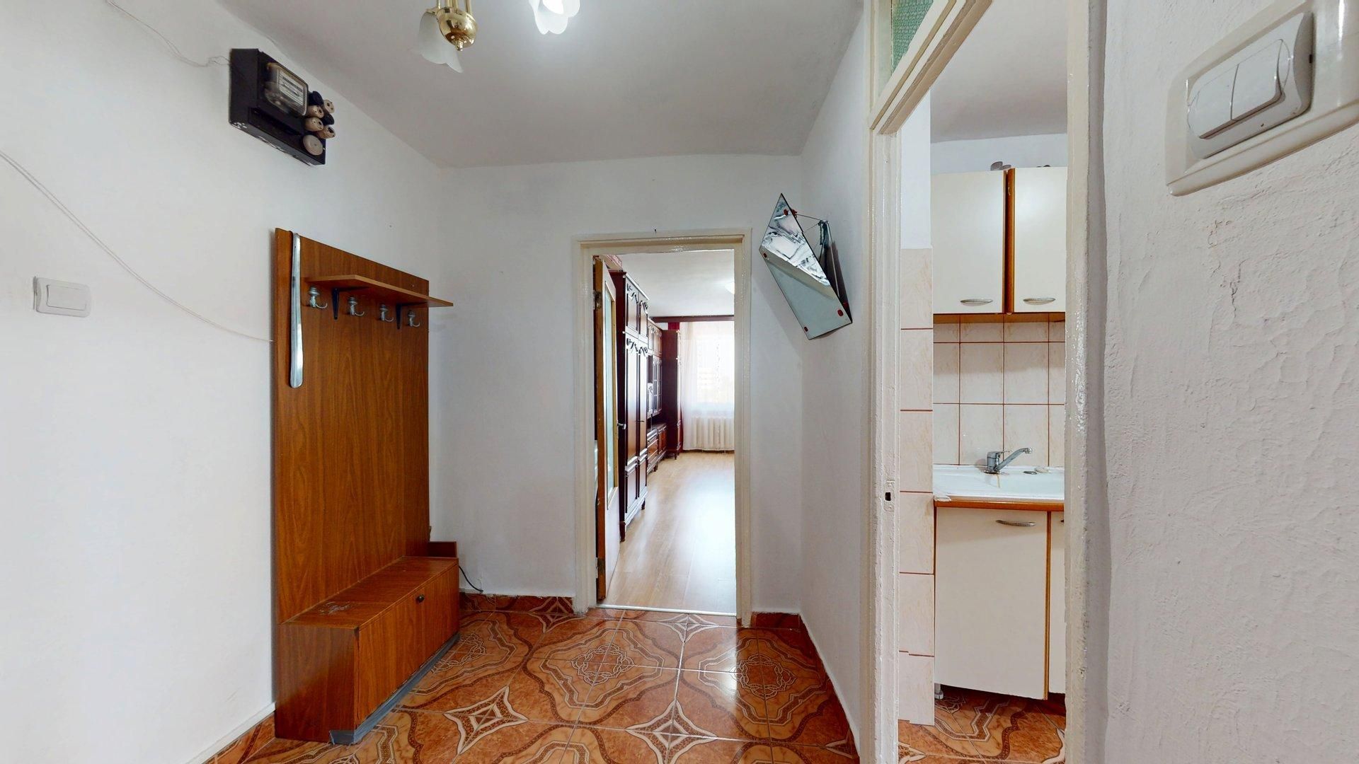 5 min Metrou Crangasi Apartament 3 camere - Poză 14