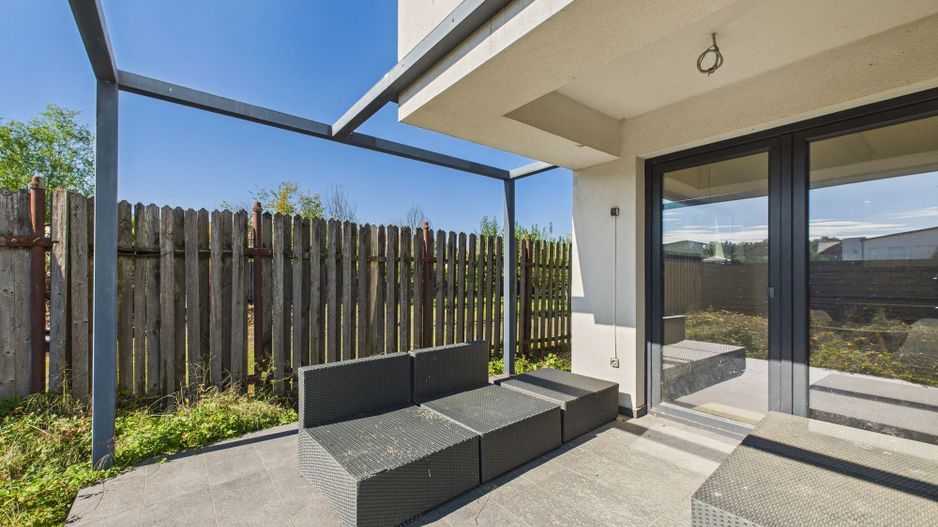 Casă modernă cu 3 dormitoare, curte și parcare – Corbeanca - Poză 26