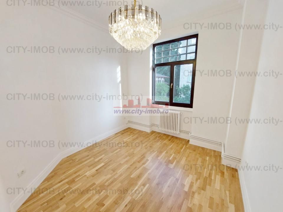 Inchiriere  apartament apartament  5 camere Armeneasca - Poză 33