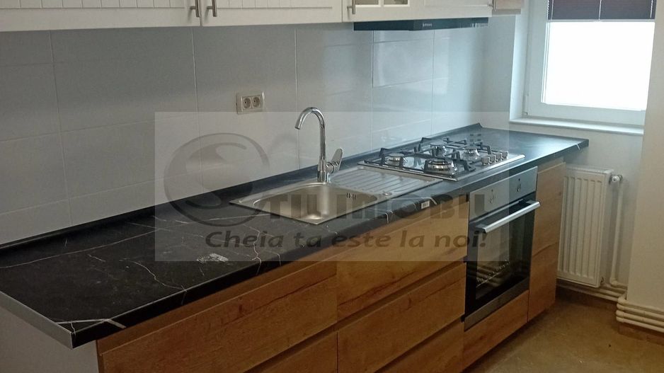 2 CAM DECOMANDAT BUCIUM LIDL LOC PARCARE PRIMA INCHIRIERE - Poză 2