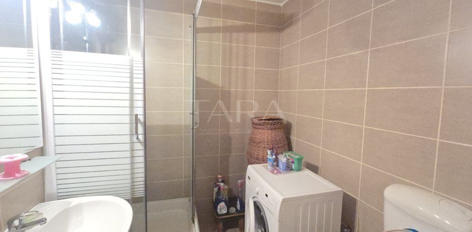 Apartament generos cu 4 camere, situat în zona Poligon. - Poză 7