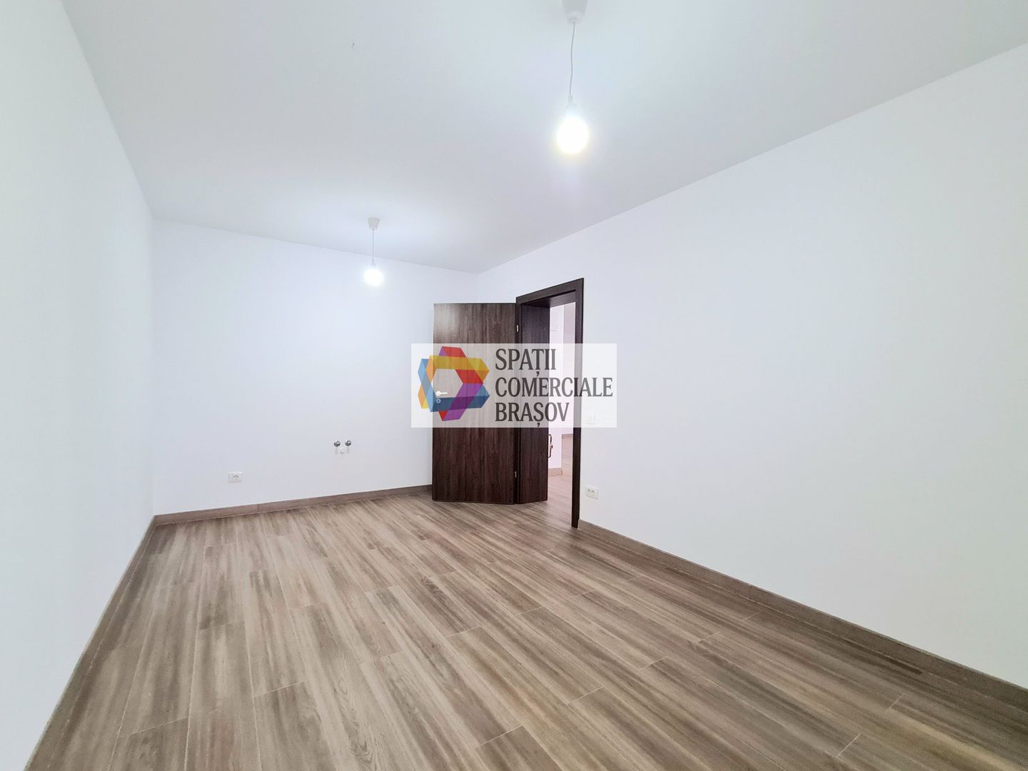 Spatiu comercial de închiriat Brasov - 101 mp # plus-imo.ro - Poză 5