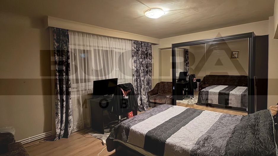 Apartament 3 camere decomandate, 72 mp, 2 bai, strada Dorobantilor - Poză 2
