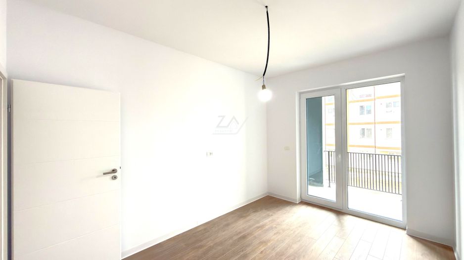 Decomandat. Loc de parcare. Spatiu depozitare pod. - Poză 5