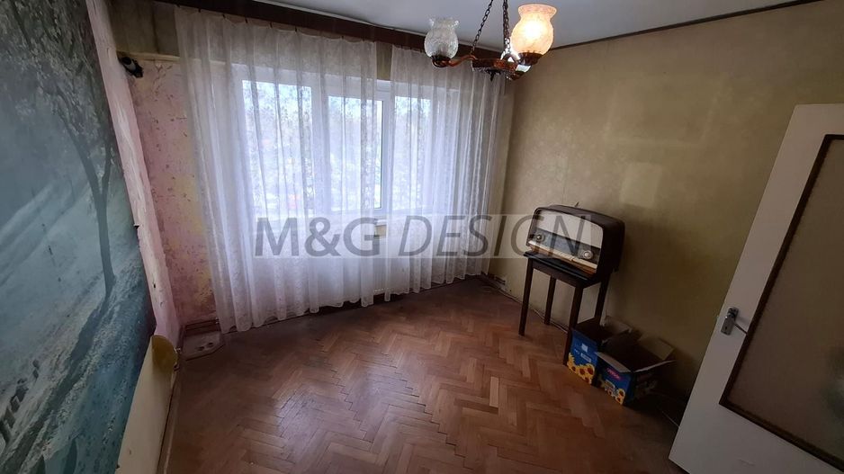 Etaj 2, Spitalul Judetean-Girocului 3 camere - Poză 25