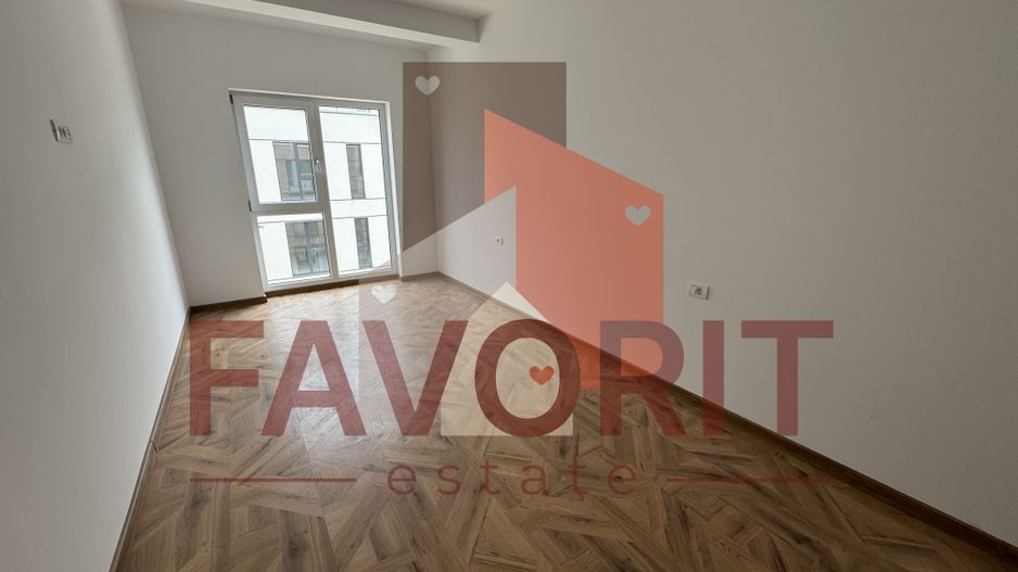 Etaj intermediar. Loc de parcare. Disponibil imediat - Poză 5