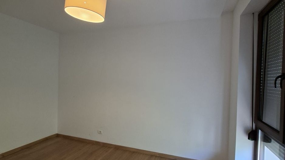Spațios 4 camere, zona Braytim - Poză 27
