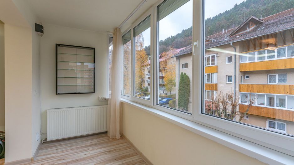 Apartament Mobilat si Utilat cu Loc de Parcare - Poză 6