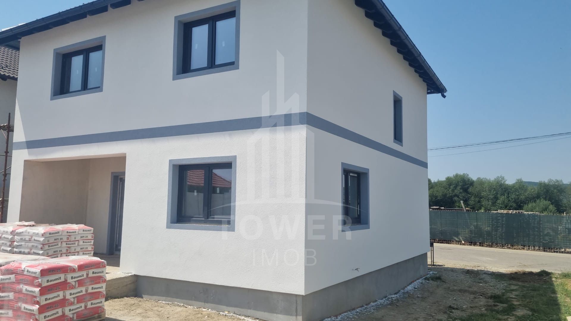 Ocazie rară | Casă de vânzare în Cristian | 4 camere, curte 210 mp - Poză 3