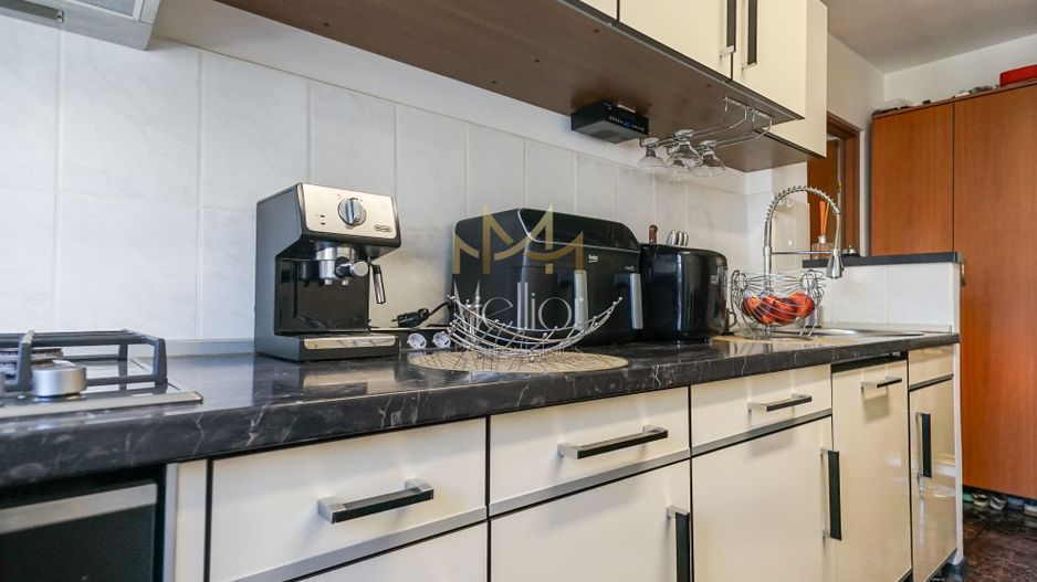 Apartament 3 camere, renovat, etaj intermediar, Manastur, zona Big! - Poză 5