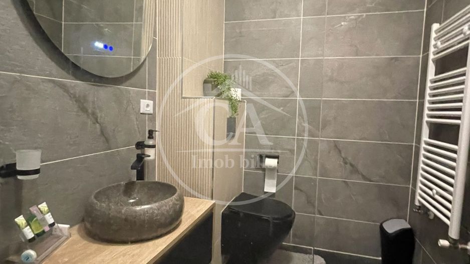 Apartament cu 3 camere de vanzare in Victoria Residence, Oradea RO E - Poză 11