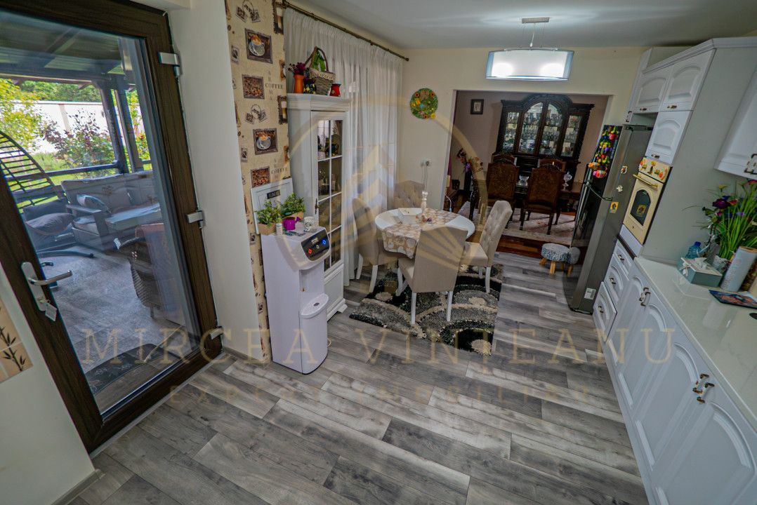 Palazu Mare / Elvila  - Vila deosebită compusă din S+P+2E, mobilata și utilata - Poză 18