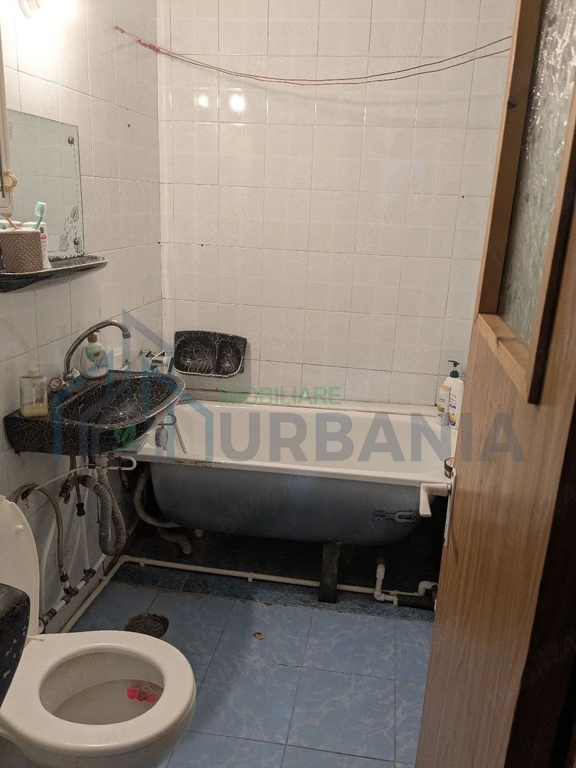 Camera mobilată de închiriat în apartament cu 2 camere, Tătărași - zona Ateneu - Poză 6