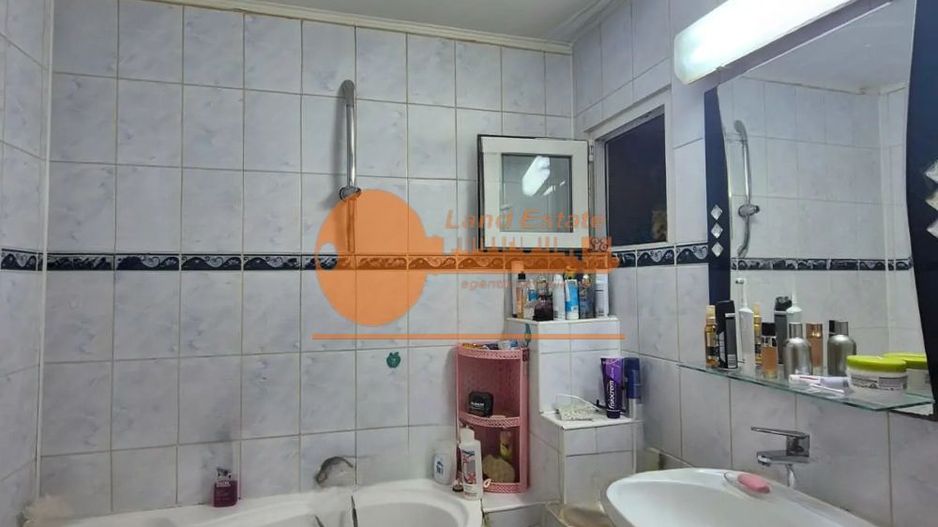Apartament cu 3 camere la 6 minute distanta de Metrou Apărătorii Patriei - Poză 3