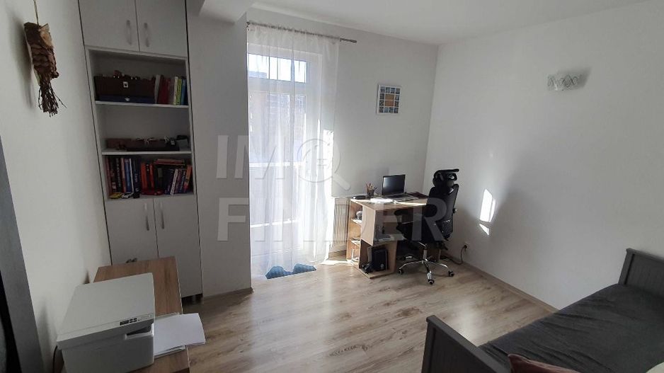 Vanzare 3 camere, Zorilor, imobil nou, zona Golden Tulip, garaj - Poză 4
