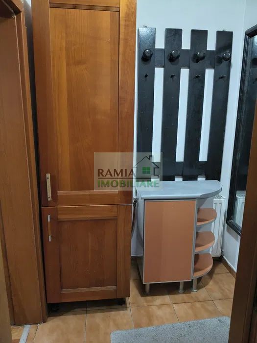 Garsonieră 30 mp, parter înalt, centrală proprie, ideală investiție - Poză 6
