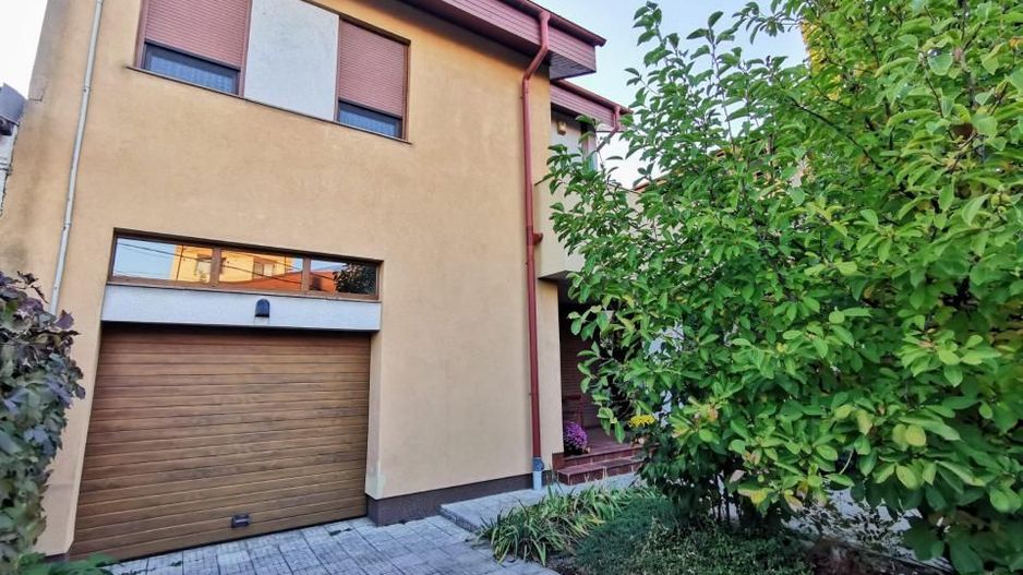 Vila P+1+M- Damaroaia- Jiului- Izbiceni- Comision 0% - Poză 2