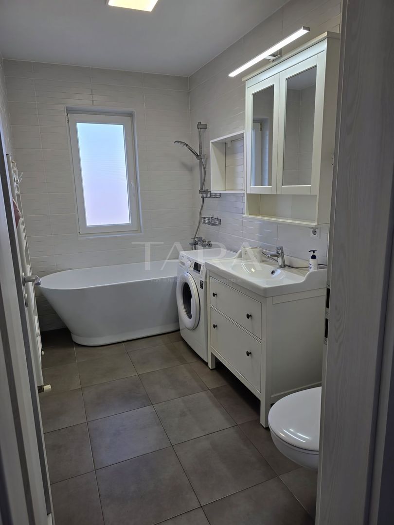 Apartament 3 camere la cheie, zona Terra. - Poză 4