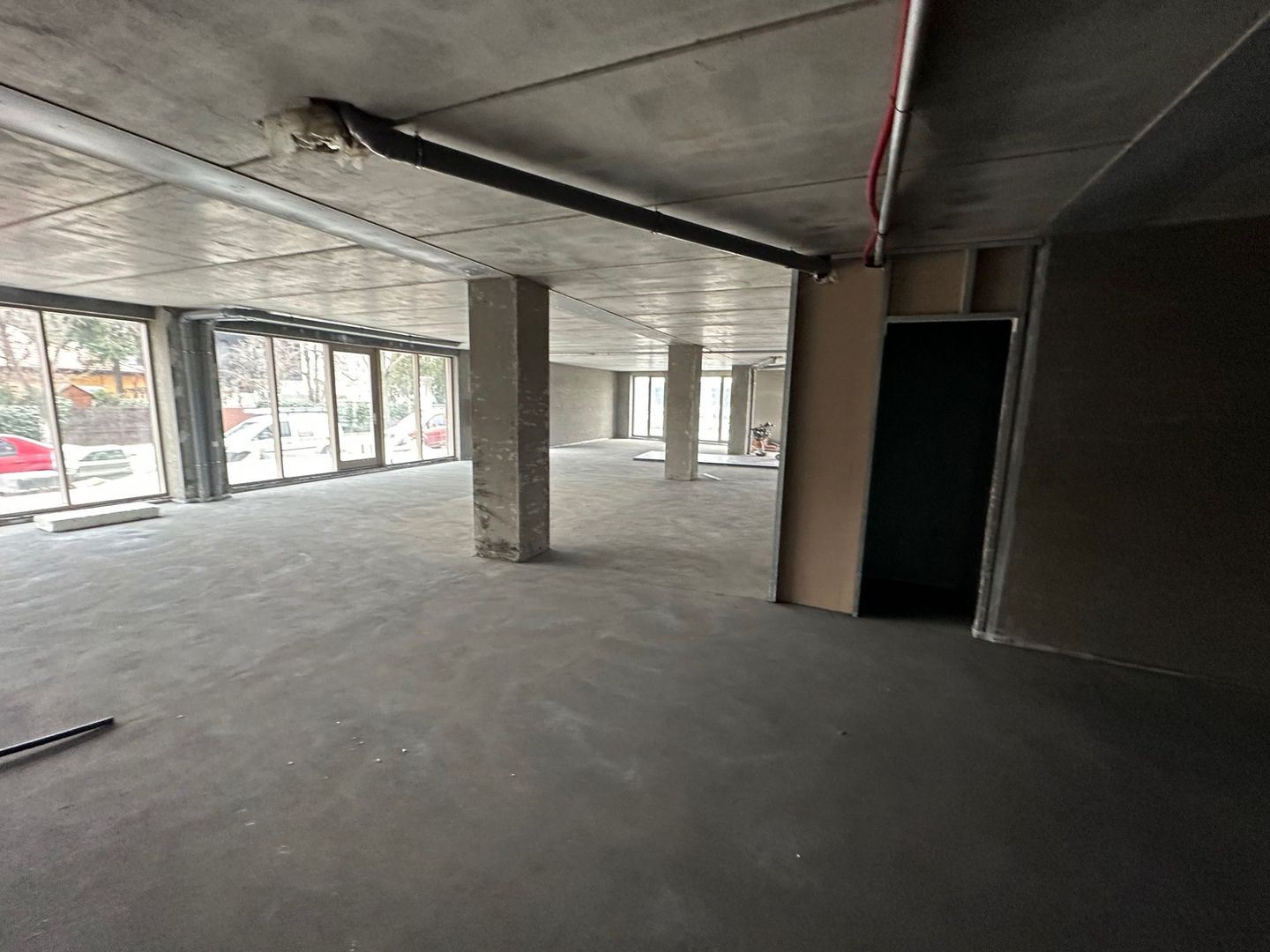 SPATIU COMERCIAL ZONA CENTRALA suprafta 168  MP - Poză 6