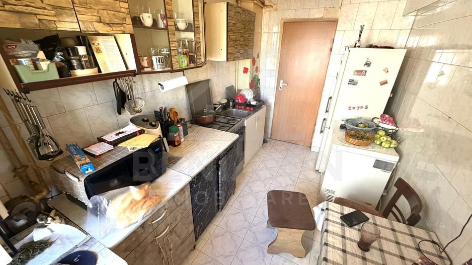 2 camere decomandat Piata Garii -etaj 2- centrala 50mp - Poză 6