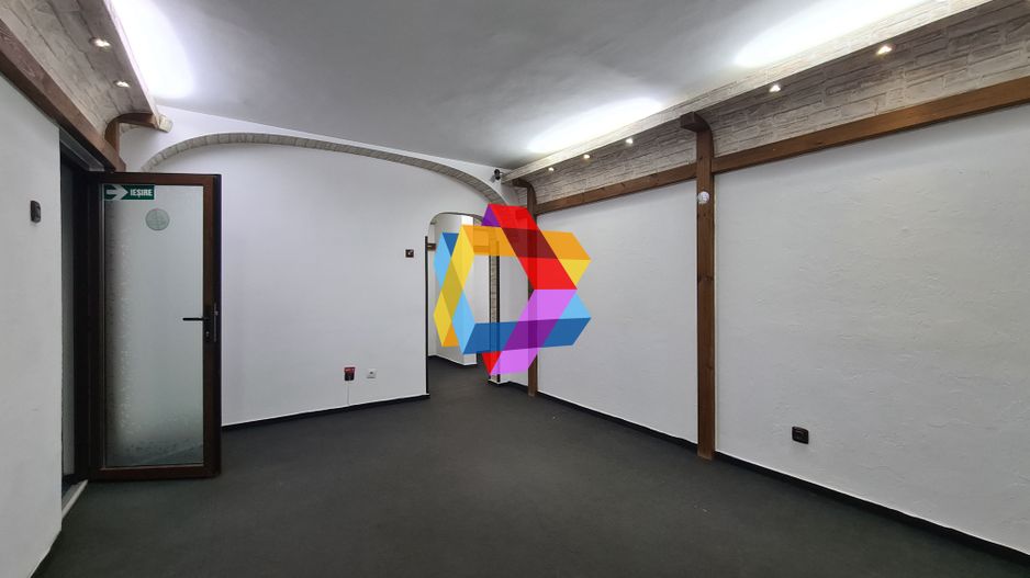 Spatiu birouri de vânzare, investiție, Brasov - 70 mp  # Plus - Imo. ro - Poză 2