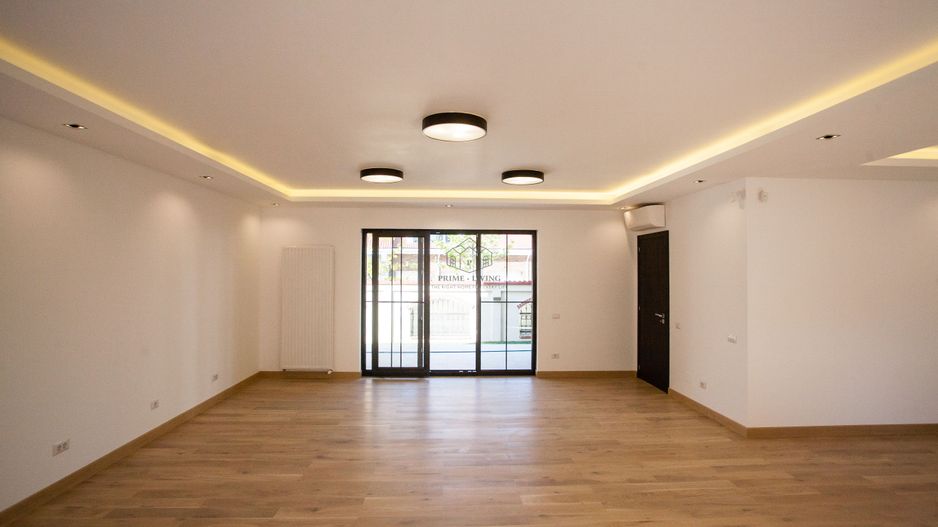 VILA CU 4 DORMITOARE LA INCHIRIERE LANGA BRITISH SCHOOL - Poză 1