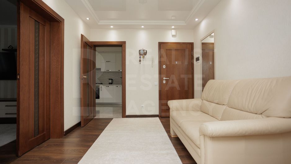 Vânzare, apartament, 4 camere, strada Albișoara, Centru - Poză 1
