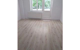 Garsoniera aproape de plaja - Poză 1