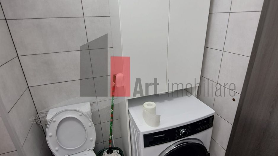 Inchiriez apartament 2 camere-str Rezervelor nr 99 - Poză 5