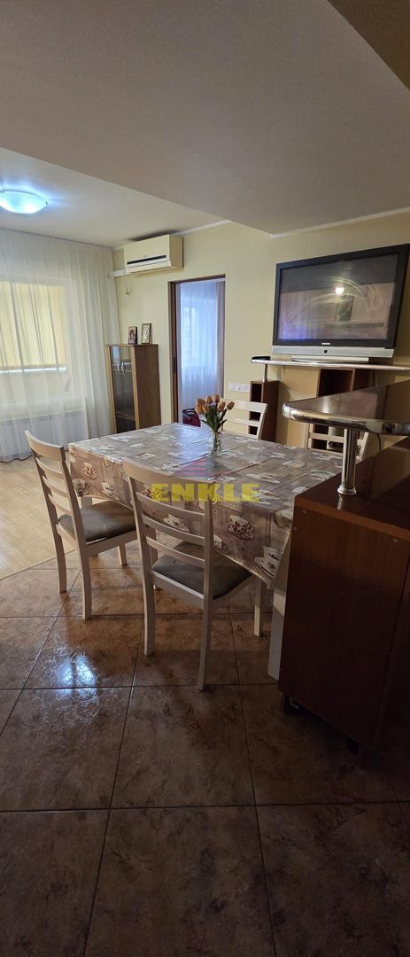 De închiriat apartament 3 camere – Zona Primăverii - Poză 2