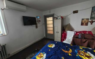 Apartament 3 camere, clădire istorică, centrul Iașului – 70 mp, potențial lux/business - Poză 8