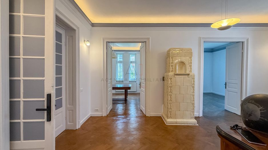 5 camere si 3 balcoane I Calea Dorobanti – 170 mp de stil - Poză 1