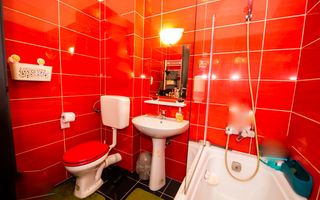 De vanzare apartament 3 camere mobilat si utilat bloc 2017 - Poză 6