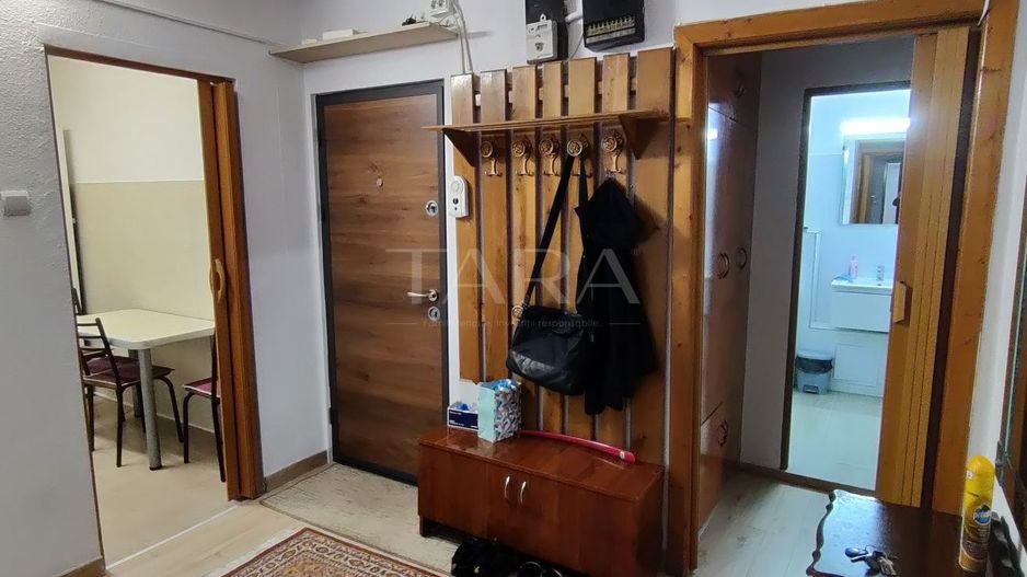 Apartament spațios cu 4 camere, zona Kaufland - Poză 1