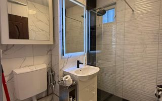 Apartament 2 camere | Etaj 3 | Balcon | Zona Centrala - Poză 6