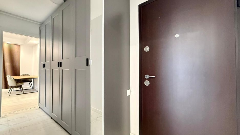 COSMOPOLIS - Apartament cu 3 camere si gradina, mobilat si utilat. - Poză 8